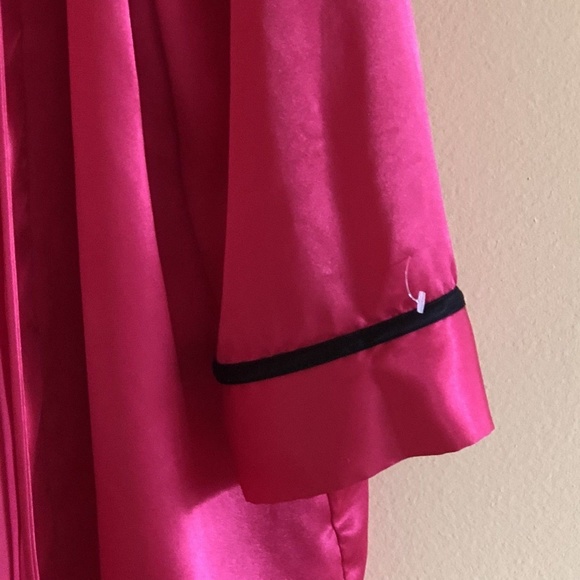 Apt. 9 Night Robe - Picture 2 of 5